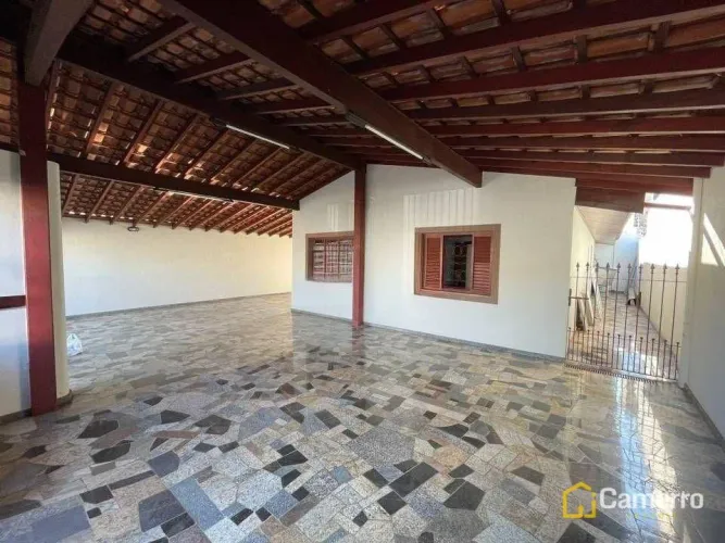 Casa com 2 dormitórios para alugar, 200 m² por R$ 3.500/mês - Nova Americana - Americana/S