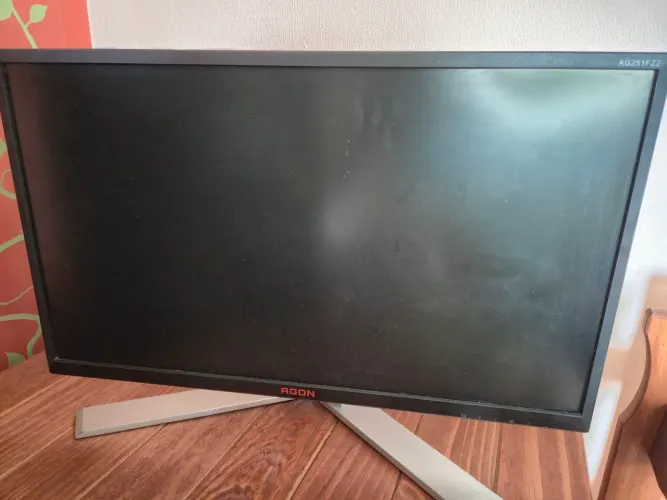 Monitor Gamer Agon 24"