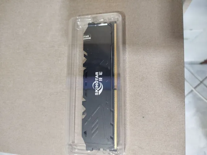 Módulo de memória DDR4 8 GIGAS -somente retirada em mãos