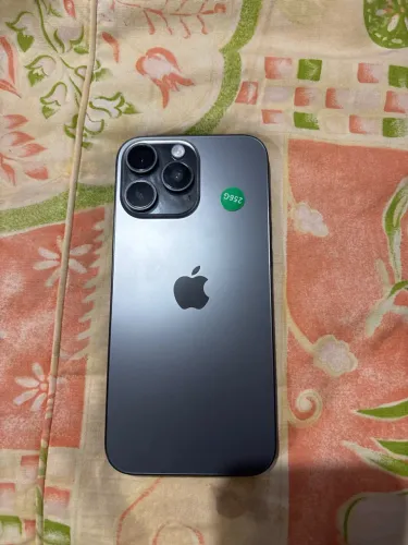 iPhone 16 Pro Max