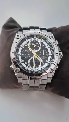 Bulova precisionist