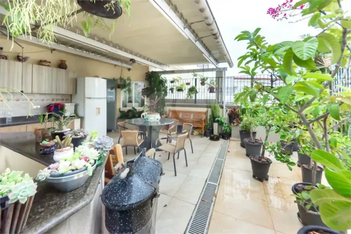 Cobertura Venda Jardim América, 4 quartos, 1 suíte, 2 salas, 4 vagas. Churrasqueira, área