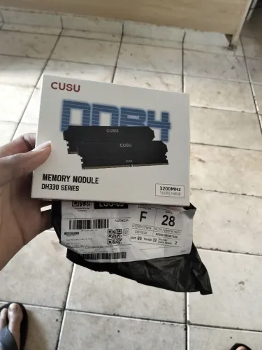 Memória RAM ddr4 3200mhz dois pentes de 16 GB, lacrado pronto para uso