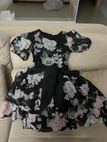 Vestido Petit Cherie infantil