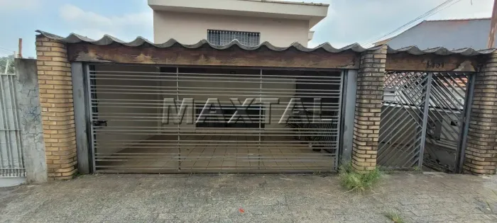 Sobrado para locação na Vila Ester com 3 dormitórios, cozinha, lavanderia, 2 banheiros e 2