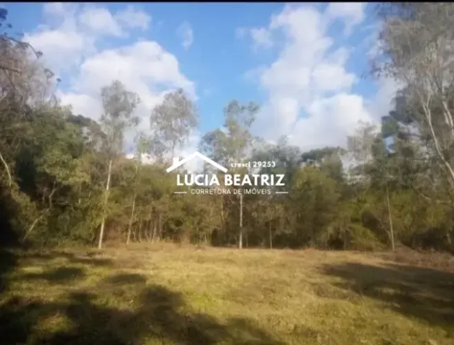 Lugar Especial e Imperdível!!! Chácara de 5.000m² em Marmelópolis/MG