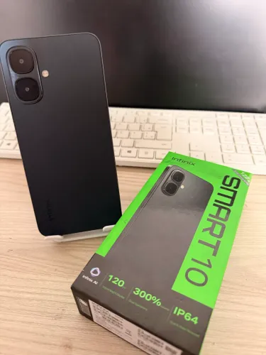 Infinix Smart 10. (Leia a descrição)