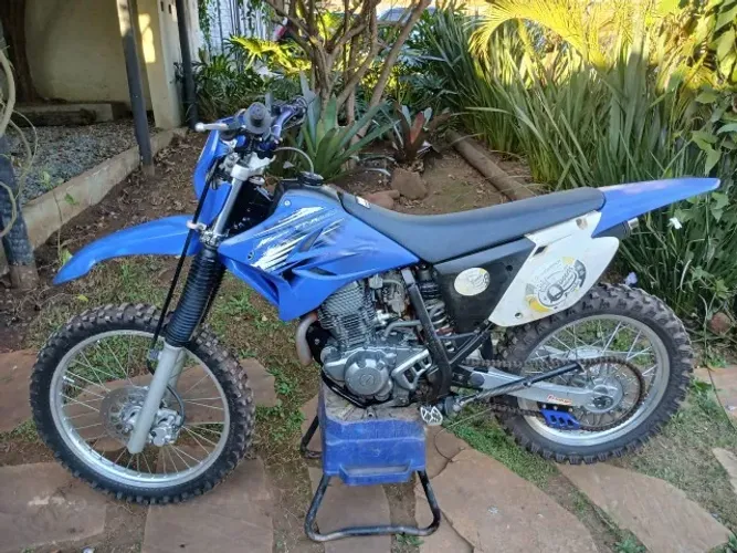 Yamaha TTR 230 ano 2011/2012