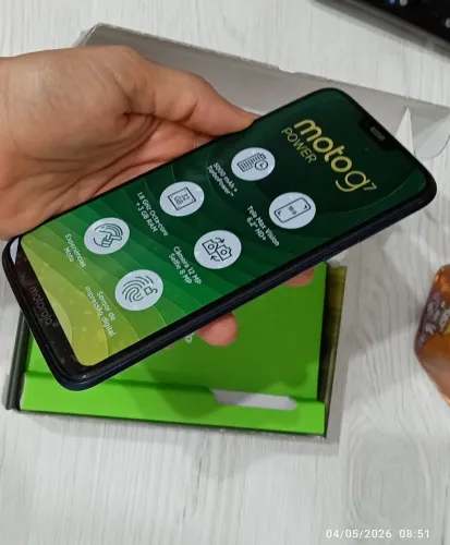 Moto G7 power, bateria nova + completo + ma caixa + brinde