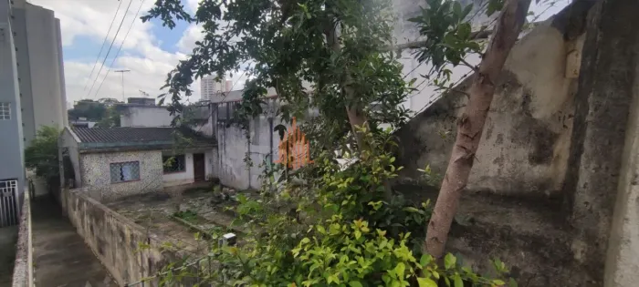 Terreno 600m² à Venda na Água Rasa a poucos metros da futura estação VL Oratório