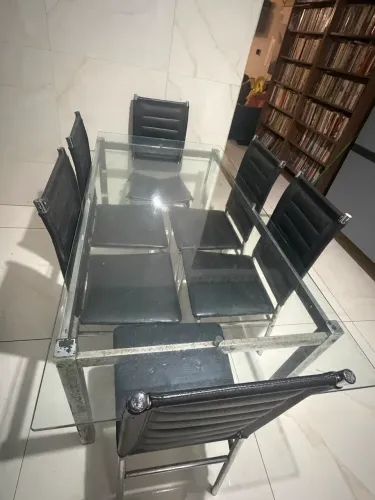 Mesa 6 cadeiras tampo de vidro