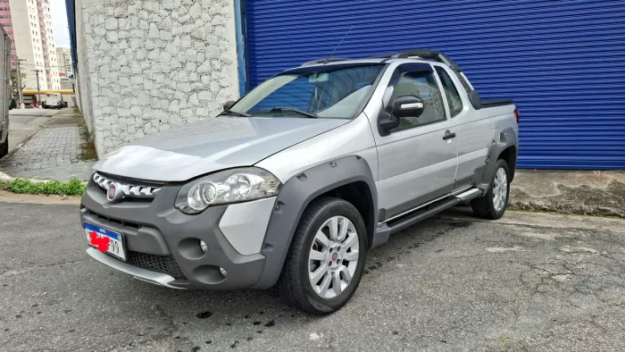 Fiat Strada Adventure 1.8/ 1.8 Locker Flex CE 2016