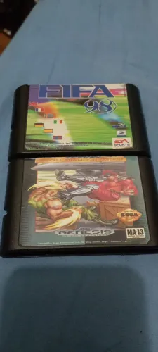 **Baixei** 2 fitas de mega drive paralelas (não funcionaram)