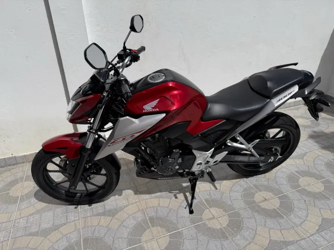 Cb 300 Twister 2026 - para pessoas exigentes! 