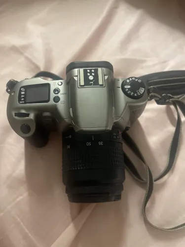 câmera analógica canon eos 3000n prata + lente 35-80mm + case original da Cânon