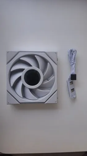 Fan Lian Li TL LCD standard 