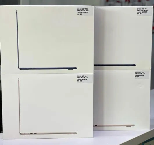 MacBook Air M2 2022 16GB - 256GB SSD -lacrado 