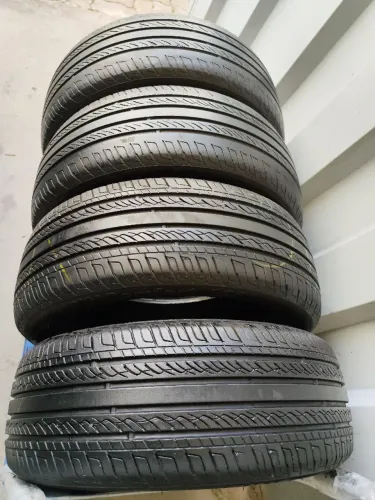 Jogo de pneus 195/55 R16" Continental Giti- Aceito Cartão 