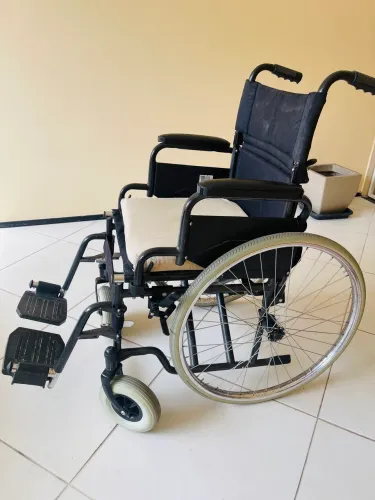 Cadeira de Rodas