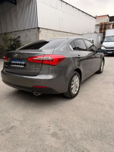 Kia Motors Cerato 1.6 16V Flex Aut. 2014