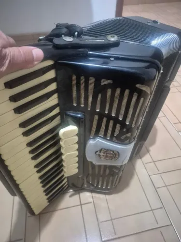 Acordeon Settimio Soprani