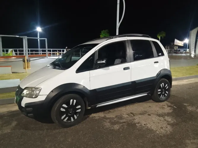 Fiat Idea Advent./ Adv.locker 1.8 MPI Flex 5P 2009