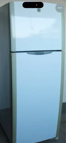 Refrigerador Frost Free GE perfeita 