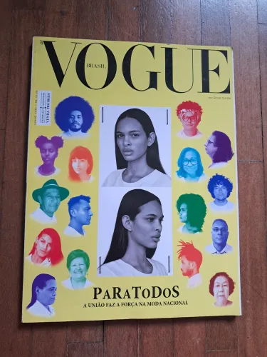 Duas revistas vogue