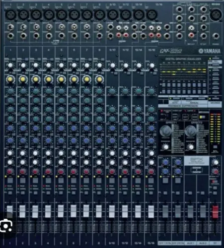 Mesa Ativa Yamaha emx 5016 cf com efeitos de voz e compressor