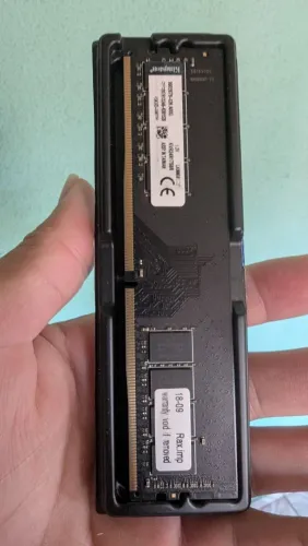 Memória Ram DDR4 8GB para PC <br><br>