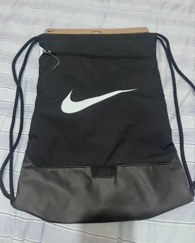 Bolsa Nike preta