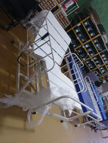 Cama hospitalar elétrica.(Nova sem uso)