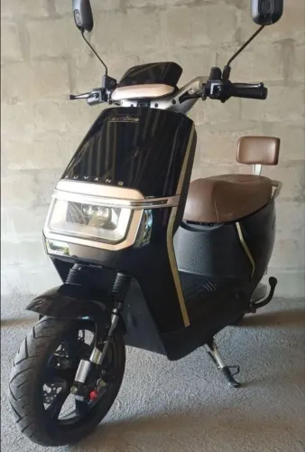 Moto elétrica scooter