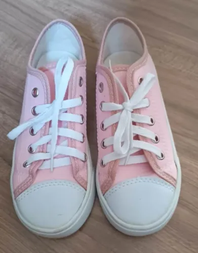 Kit Com 2 Tênis Infantil Cor Rosa e Azul Tamanho 30