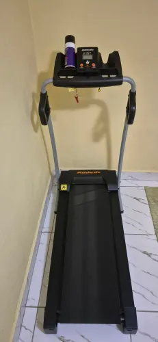 Esteira Athletic CLE 30 motor 4.0