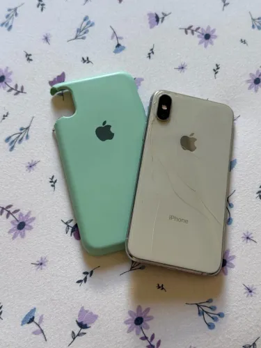 Venda-se iPhone XS 256 gigas zero