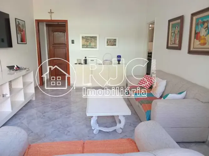 Apartamento : Padrão / Residencial / Tijuca