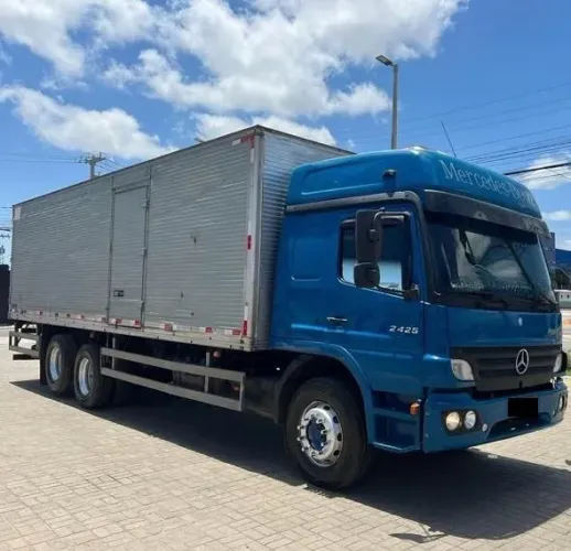 Mb atego 2425 6x2 2012 baú