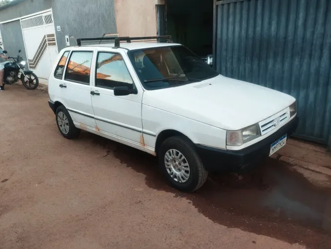 Fiat Uno Mille/ Mille EX/ Smart 4P (álcool) 2000