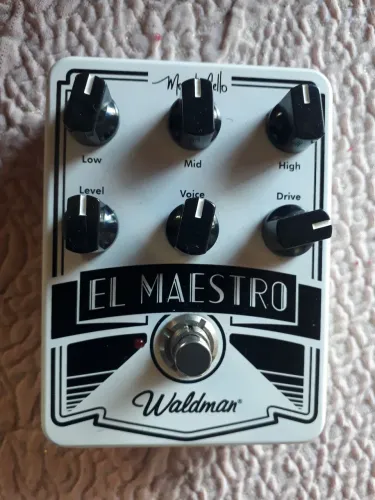 Pedal distorção waldman