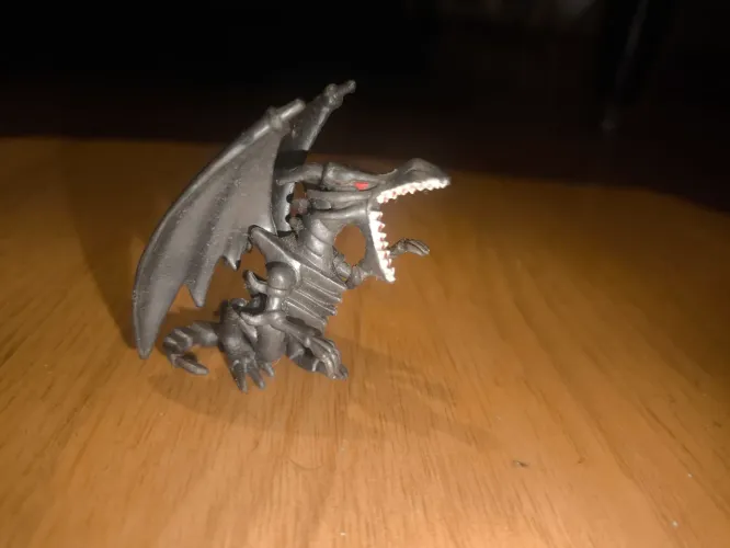 Dragão de olhos vermelhos YUGIOH
