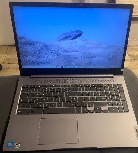 ?Chromebook Lenovo IdeaPad 3i 15,6" 4GB RAM 64GB eMMC Chrome OS