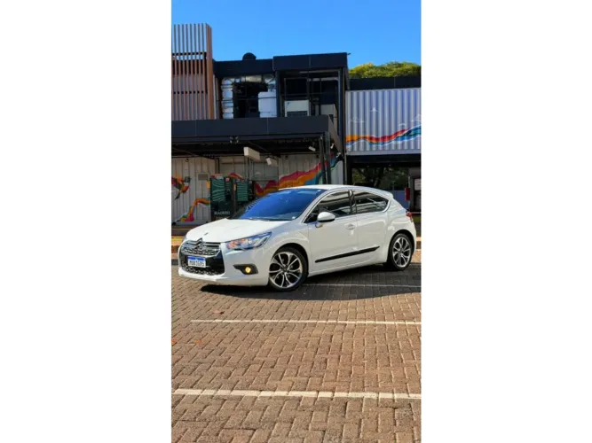 Citroen DS4 1.6 Turbo 16V 5P Aut. 2014