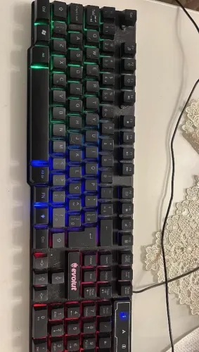 Teclado e mouse gamer