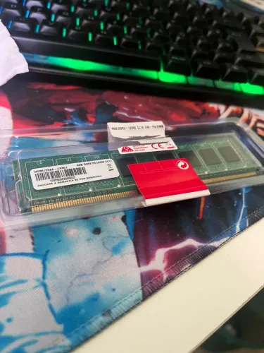 Memória Ram 4 GB PC