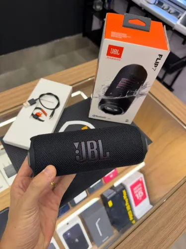 JBL flip 7 original 1 mes uso (Anápolis)