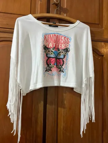 Cropped Com Franjas 