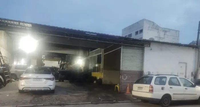 CONTRATA-SE ALINHADOR COMPLETO COM EXPERIENCIA E MACANICO AUTOMOTIVO