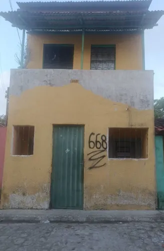 Casa para vender no Jacintinho - Duas casas 