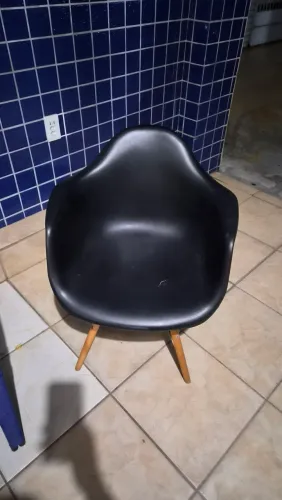 Cadeira Eames TokStok 